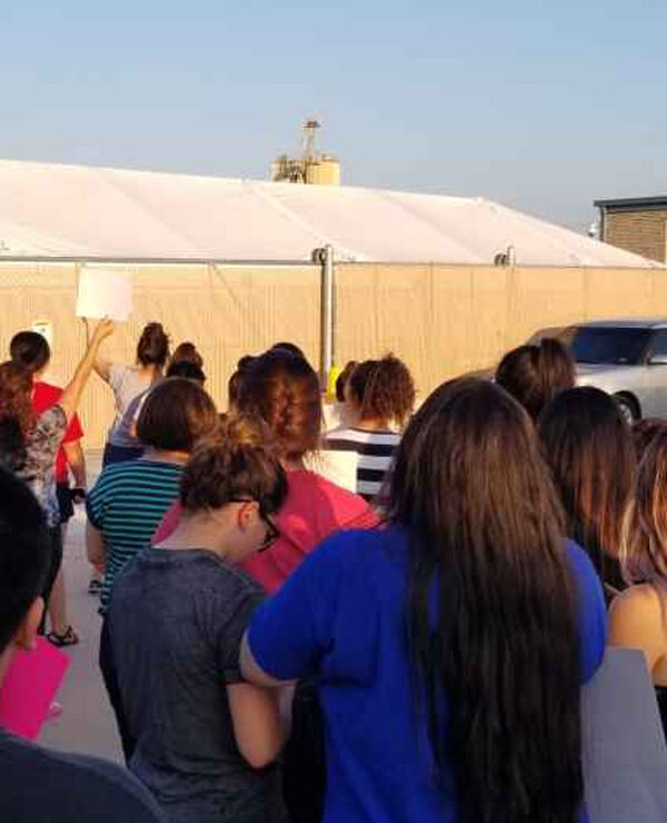 Dozens of detainees were held in a tent the night following the raid. Photo courtesy José Jiménez, Nebraska Appleseed.
