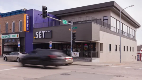 A photo shows SET the Bar in Omaha.