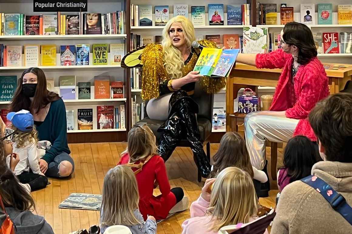 Drag queen story hour at Urban Abbey (April 2022)